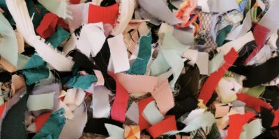 Difficultés de la filière de collecte et de tri du textile