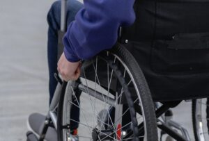 Cumul allocation veuvage avec l'allocation adultes handicapés